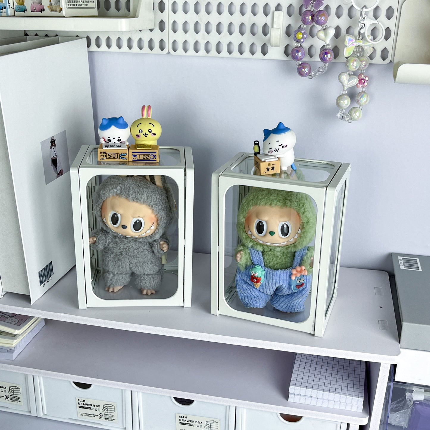 Doll Display Box, High-Transparency, Dust-Proof, Glass Display Box