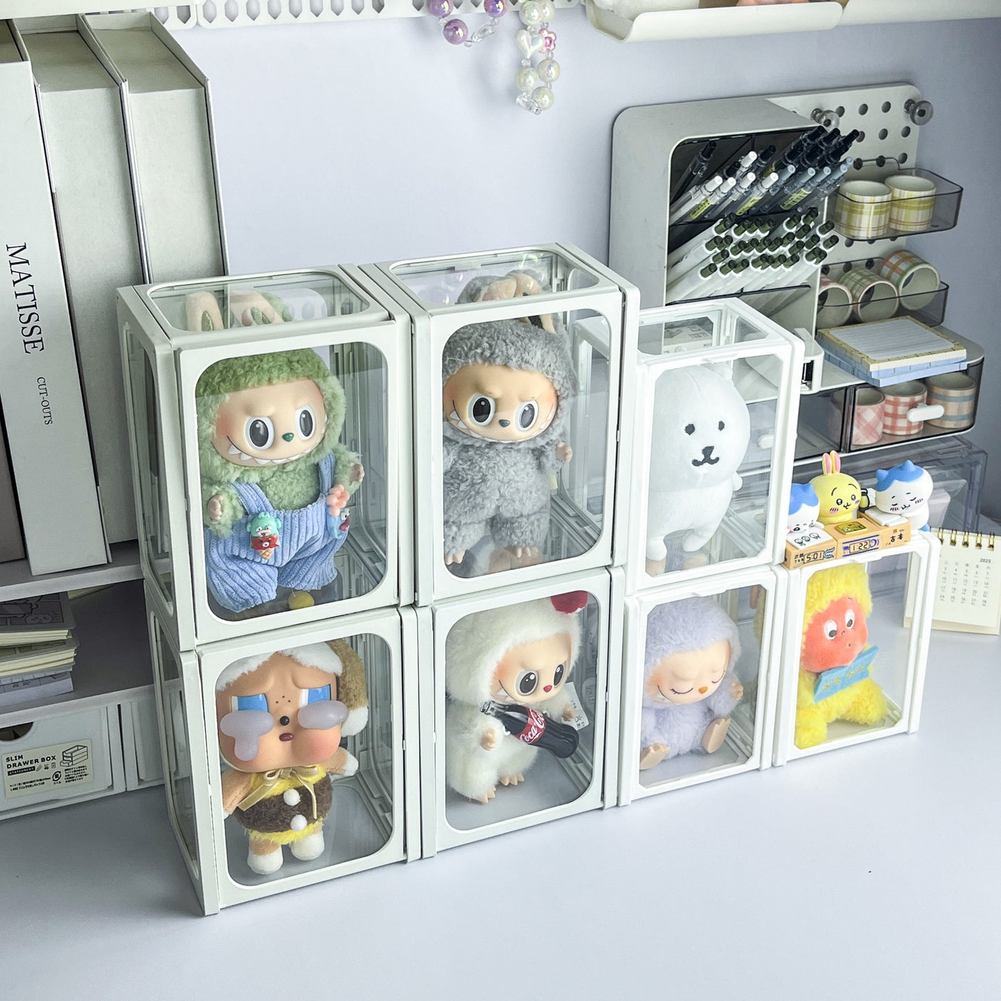 Doll Display Box, High-Transparency, Dust-Proof, Glass Display Box