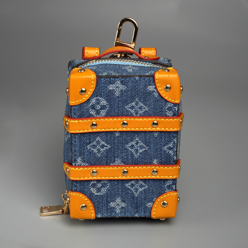 Travel Suitcases, Photo Props And Accessories
